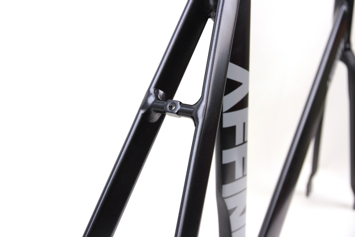 KISSENA Gray KISSENA Gray