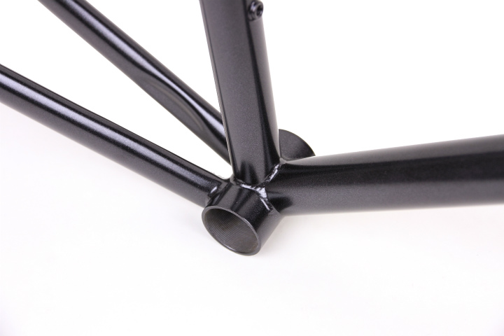 Metropolitan Film Grain Black Metropolitan Film Grain Black