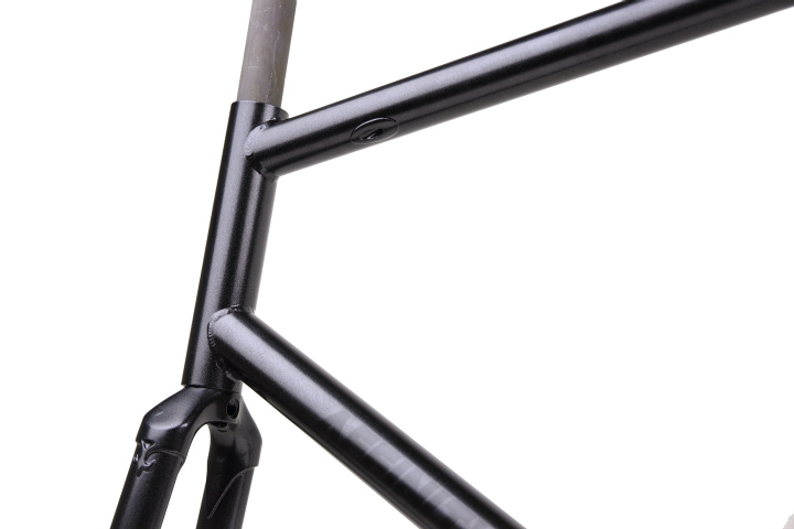 Metropolitan Film Grain Black Metropolitan Film Grain Black